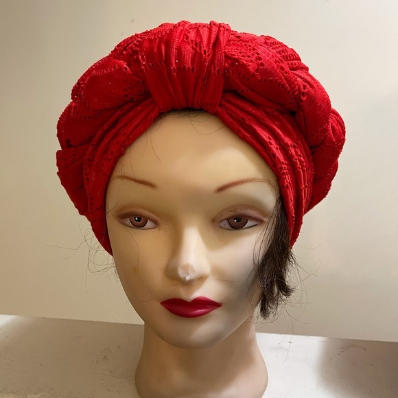 Twisted pleated Turban - Picture 3 of 4